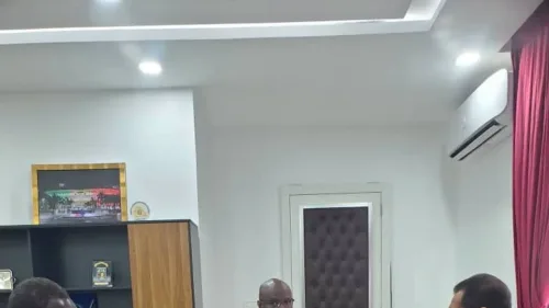 Entretien téléphonique entre le Ministre de l’Intérieur et de la Sécurité publique et son homologue français